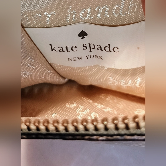 Kate Spade new york Glitter Bug Slim Bee Wristlet - Picture 15 of 16